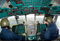 [ẢNH] Trực thăng Mi-8 Nga lại rơi sau khi Su-57 lao xuống đất