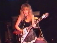 Máy bay Mỹ tiêu diệt chiến binh 'Góa phụ trắng' của IS tại Syria