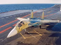 Tiêm kích hạm hai chỗ ngồi song song bí ẩn của Hải quân Nga