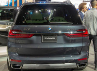[ẢNH] BMW X7 đẹp long lanh trong lần đầu xuất hiện trước công chúng