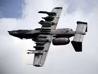 Cánh mới cho 'ông già' A-10 Thunderbolt II giúp chúng bay ít nhất đến năm 2030