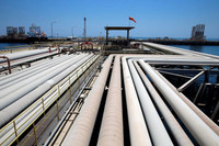 [ẢNH] Báo Mỹ: Thời kỳ thịnh vượng nhờ dầu mỏ của các nước Arab sắp chấm dứt