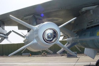 [ẢNH] Ấn Độ trang bị siêu bom cho Su-30MKI, Trung Quốc, Pakistan vẫn kê cao gối ngủ, vì sao?