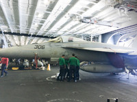 [ẢNH] Điều ít biết về nhiệm vụ thủy táng trùm khủng bố Binladen của tàu sân bay USS Carl Vinson đang thăm Việt Nam