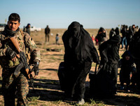 [Ảnh] Cận cảnh giao tranh dữ dội tại thành trì cuối cùng của IS ở Syria