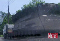 [ẢNH] Tình báo Ukraine xâm nhập bắt sống lái xe đầu kéo chở tổ hợp Buk-M1 đã bắn rơi MH17?