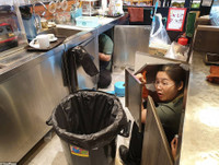 [ẢNH] Toàn cảnh thảm kịch xả súng kinh hoàng tại Thái Lan khiến 21 người thiệt mạng