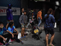 [ẢNH] Toàn cảnh thảm kịch xả súng kinh hoàng tại Thái Lan khiến 21 người thiệt mạng