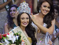 Quá bất ngờ với nhan sắc của tân Hoa hậu Trái đất 2017 vừa đăng quang