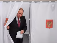 [ẢNH] Cuộc bầu cử Tổng thống Nga qua lăng kính báo giới phương Tây