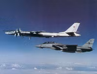 [ẢNH] Gấu già Tu-95 Nga dù 66 tuổi vẫn làm Mỹ, Nhật, Hàn bất an mỗi khi chúng bay qua