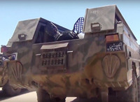 [ẢNH] Syria dùng tên lửa Nga tập kích, đoàn xe tăng Thổ Nhĩ Kỳ chạy tán loạn