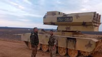 [ẢNH] Pháo phản lực khủng khiếp nhất thế giới của Syria tiếp tục trút bão lửa lên đầu phiến quân