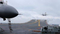 [ẢNH] Đưa J-15 lên Type-001A đi thị uy, Trung Quốc đang quá mạo hiểm