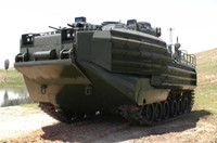 [ẢNH] Thiết giáp lội nước Mỹ chìm, 1 người thiệt mạng, 8 người khác mất tích