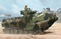 [ẢNH] Thiết giáp lội nước Mỹ chìm, 1 người thiệt mạng, 8 người khác mất tích