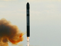 Nga lần đầu phóng thử thành công tên lửa hạt nhân có thể hủy diệt cả một quốc gia nhỏ