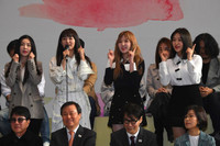 [ẢNH] Vẻ đẹp long lanh gợi cảm của các kiều nữ Hàn Quốc sang Triều Tiên biểu diễn