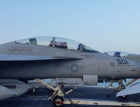 [ẢNH] Sức mạnh kinh hoàng từ dàn tiêm kích trên tàu sân bay USS Carl Vinson có thể vô hiệu hóa ngay một quốc gia