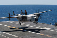 [ẢNH] Sức mạnh kinh hoàng từ dàn tiêm kích trên tàu sân bay USS Carl Vinson có thể vô hiệu hóa ngay một quốc gia