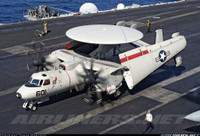 [ẢNH] Sức mạnh kinh hoàng từ dàn tiêm kích trên tàu sân bay USS Carl Vinson có thể vô hiệu hóa ngay một quốc gia