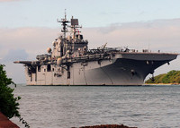 [ẢNH] Khám phá sức mạnh tàu đổ bộ siêu lớn của Mỹ vừa bị 