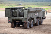 [ẢNH] Cho sát thần Iskander-M thị uy, Nga đang muốn truyền tải điều gì?