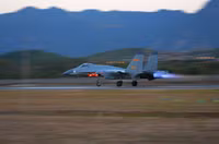 [ẢNH] Trung Quốc thẳng tay loại biên hàng loạt tiêm kích hạng nặng Su-27