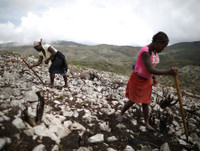 [Ảnh] Cận cảnh cuộc sống bên trong ngôi làng biệt lập và bị lãng quên ở Haiti