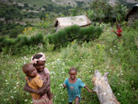 [Ảnh] Cận cảnh cuộc sống bên trong ngôi làng biệt lập và bị lãng quên ở Haiti