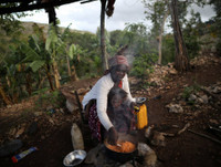 [Ảnh] Cận cảnh cuộc sống bên trong ngôi làng biệt lập và bị lãng quên ở Haiti