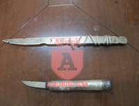 [ẢNH] Toàn cảnh vụ cảnh sát quật ngã đối tượng giang hồ cầm 2 dao nhọn cố thủ