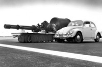 [ẢNH] Mỹ tự tay chặt đứt 