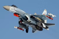 [ẢNH] Su-35, 'con gà đẻ trứng vàng' cho Nga