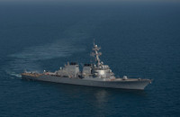 [ẢNH] Khu trục hạm Mỹ chất đầy tên lửa áp sát tàu do thám Nga