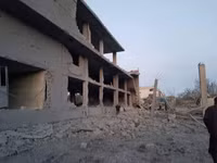 [ẢNH] Pantsir-S1, S-300 Syria hoàn toàn bất lực trước 