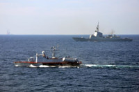 [ẢNH] Khu trục hạm 