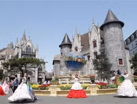 Đến Bà Nà Hills xem nghệ sỹ châu Âu kể chuyện cổ tích về các loài hoa