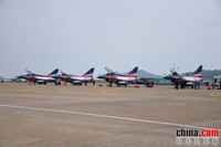 [ẢNH] Tiêm kích J-10 Trung Quốc bốc cháy tại Nga khi chưa kịp biểu diễn