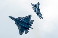 [ẢNH] Tiêm kích tàng hình Su-57 Nga rơi vì bị cài phần mềm gián điệp?