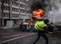 [ẢNH] Biểu tình bạo loạn kinh hoàng tiếp tục diễn ra ở Pháp