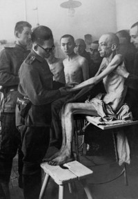 Ký ức về thảm họa Holocaust, cuộc tàn sát ghê rợn của Đức quốc xã