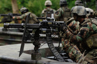 [ẢNH] Kinh ngạc trước khẩu súng máy nòng xoay nhỏ gọn nhất thế giới