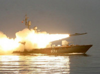 [ẢNH] Nga bất ngờ phóng tên lửa diệt hạm 4 tấn diệt mục tiêu