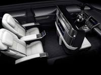 [ẢNH] Lexus LM trình làng: Đẳng cấp xe minivan hạng sang