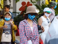 Người dân Hà Nội đồng lòng phòng chống dịch Covid-19