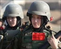 [ẢNH] Vẻ đẹp mê hoặc của nữ binh sĩ Thổ Nhĩ Kỳ