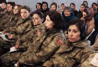 [ẢNH] Vẻ đẹp mê hoặc của nữ binh sĩ Thổ Nhĩ Kỳ