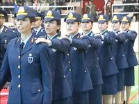 [ẢNH] Vẻ đẹp mê hoặc của nữ binh sĩ Thổ Nhĩ Kỳ