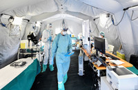 [ẢNH] Những người hùng trong tuyến đầu chống Covid-19 tại Italy